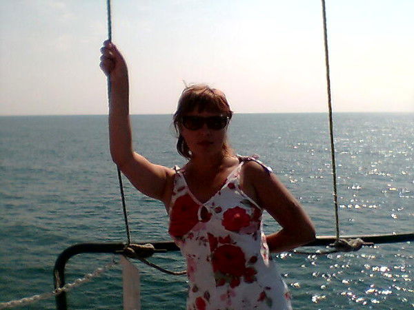 Лариса Иванова