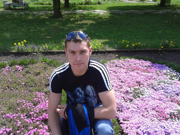 Олег Зайченко