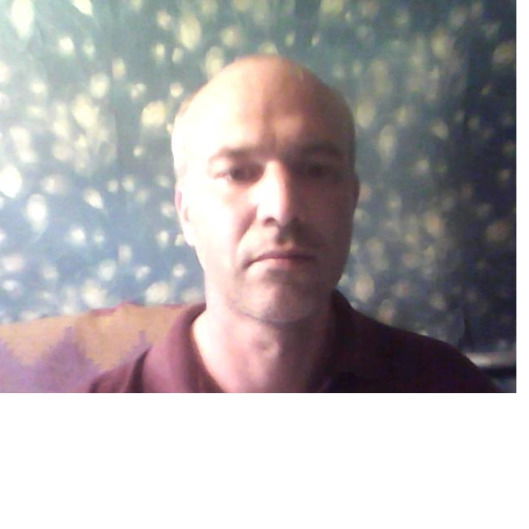 Саша Иванов