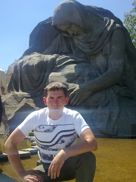 Руслан Усманов