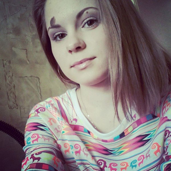 Лена Репнева