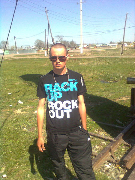 Александр Стрельников