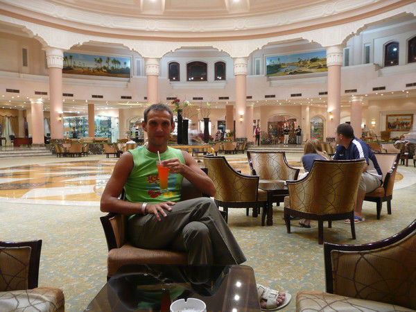 Сергей Максимов