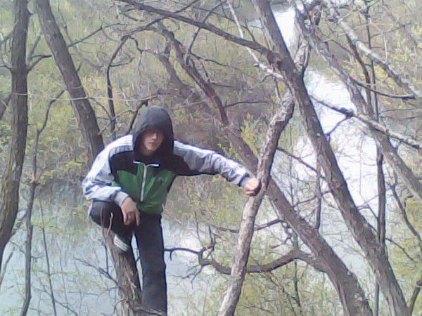 Толян Тулупов