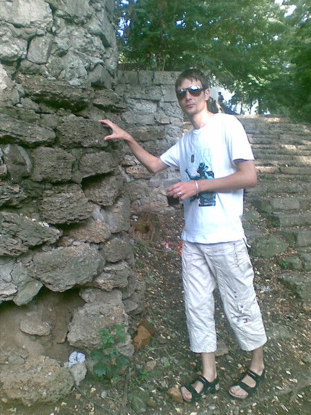 Неизвестно Неизвестно