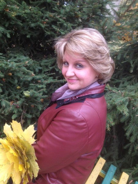 Мария Попова