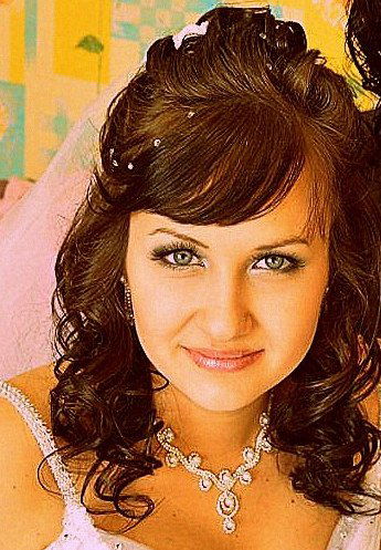 Юля Евстигнеева