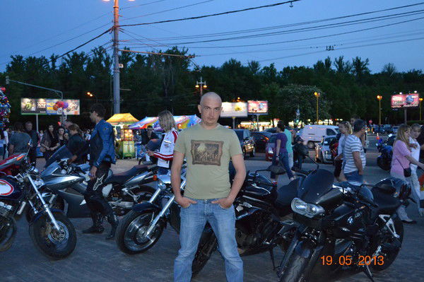 Олег Семёнов