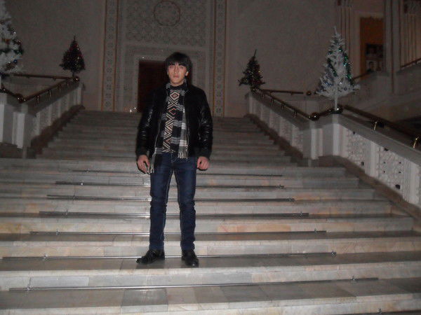 Хушнуд Рахимов