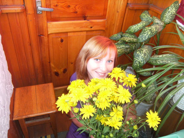 Лена Николаенко