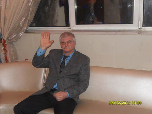 Евгений Крякин