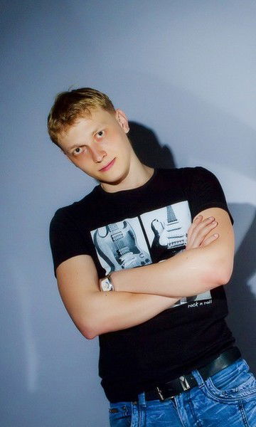 Артём Мишурин