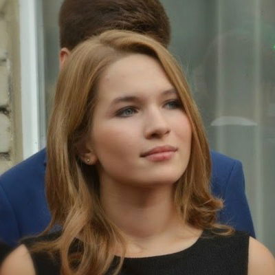 Аня Трифонова