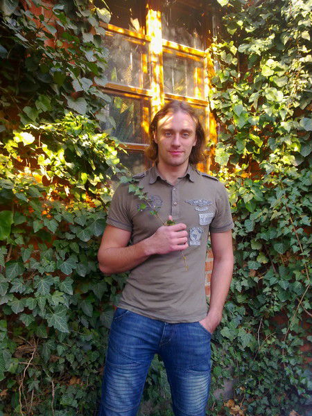 Антон Журавлёв