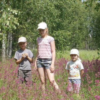 Женя Богданов