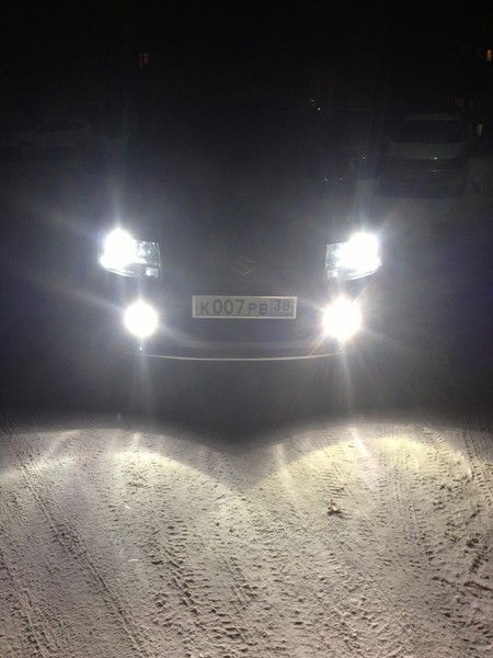 Дмитрий Комаров