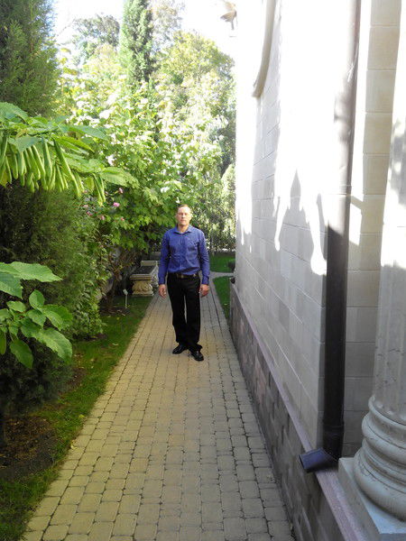 Андрей Владимирович