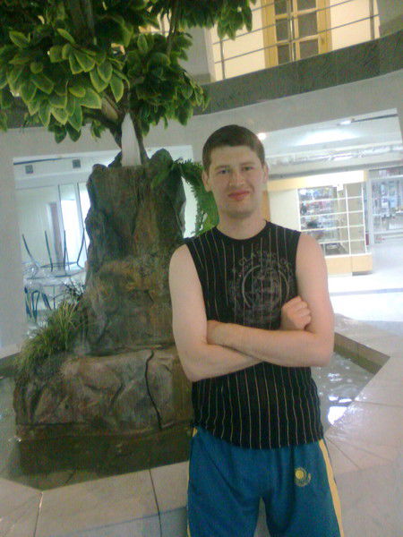 Владимир Мельник