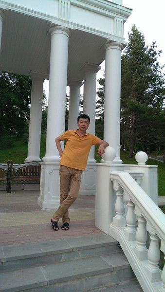 Дмитрий Нам