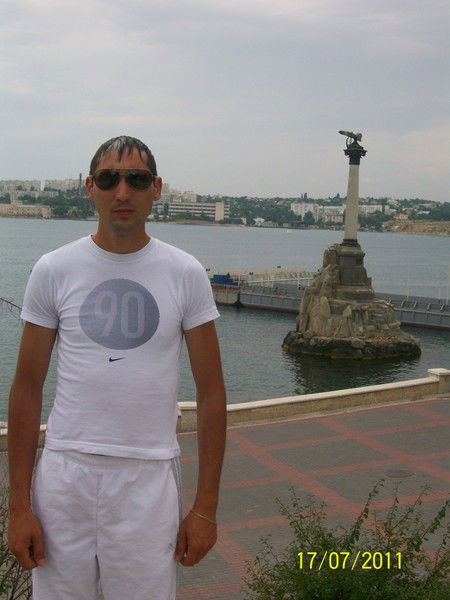 Павел Потапенко