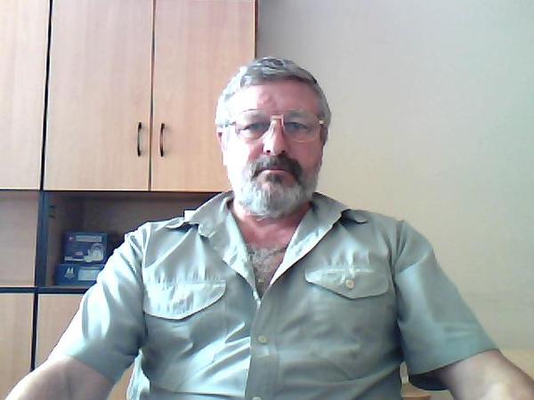 Евгений Иванов