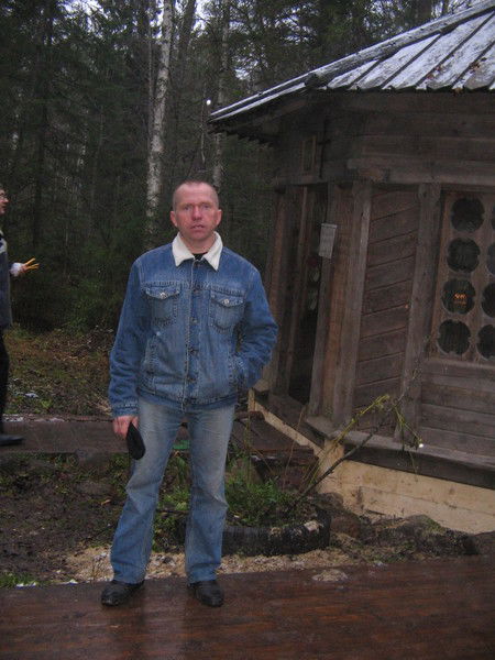 Александр Белозёров