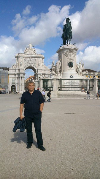 Игорь Белов