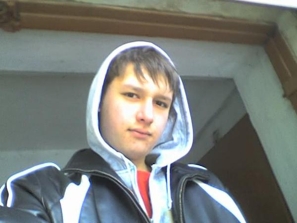 Слава Нейфельд