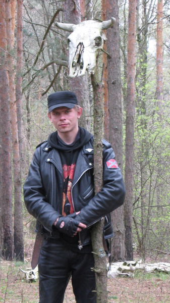 Алексей Тихонов