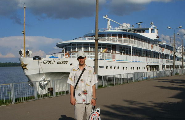 Василий Устинов