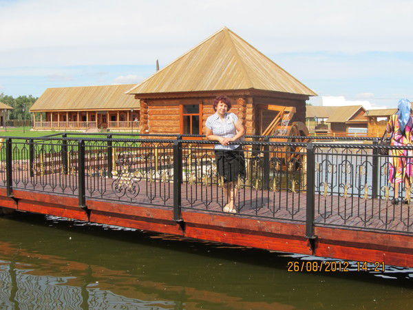 Белякова Раиса