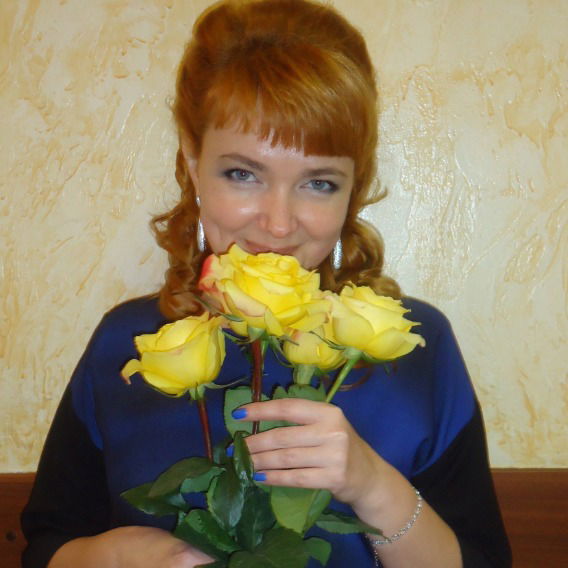 Лариса Зверева