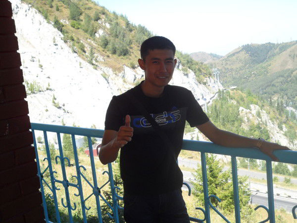 Б А У Ы Р Ж А Н