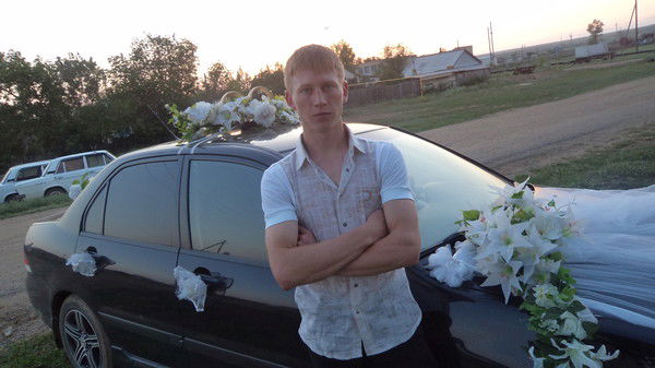 Константин Бушуев