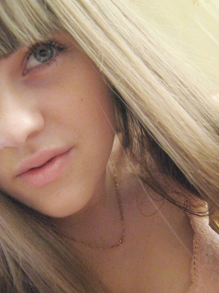 Вика Долматова