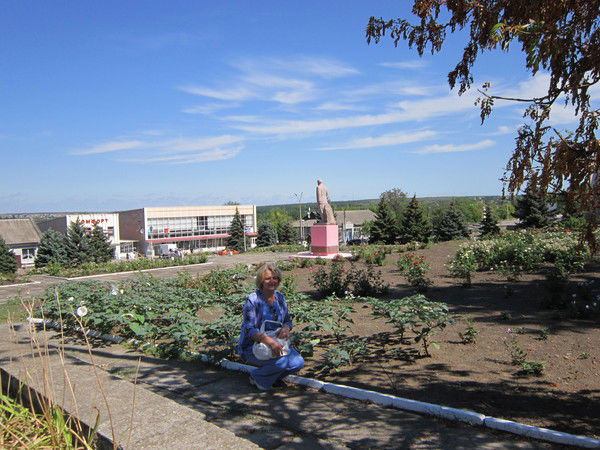 Людмила Азовская