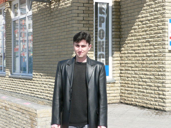 Павел Чернега