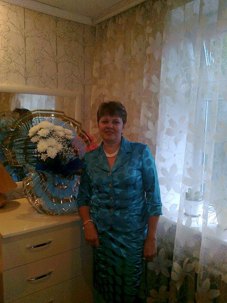 Елена Жолобова