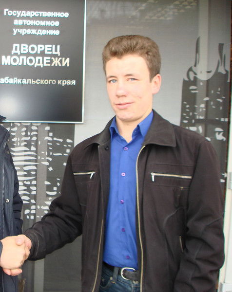 Андрей Борисов