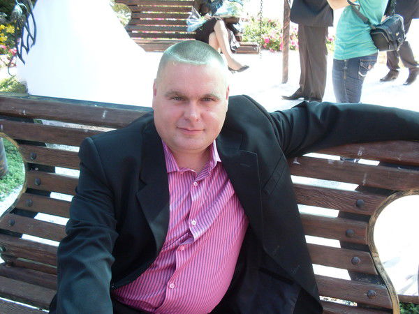 Роман Ковалев