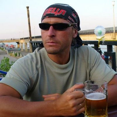 Игорь Маслов