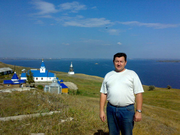 Владимир Садырин