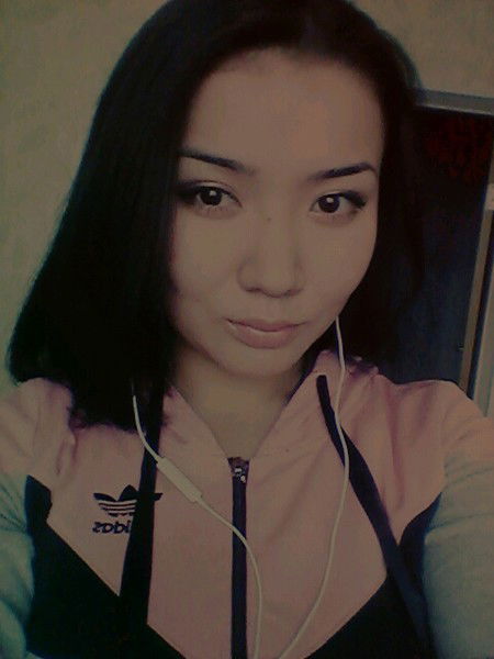 Айгерим Школова