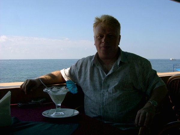 Неизвестно Неизвестно