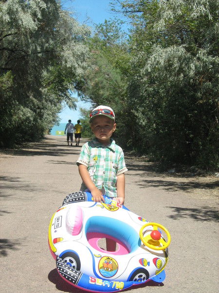 Есбол Амангожаев