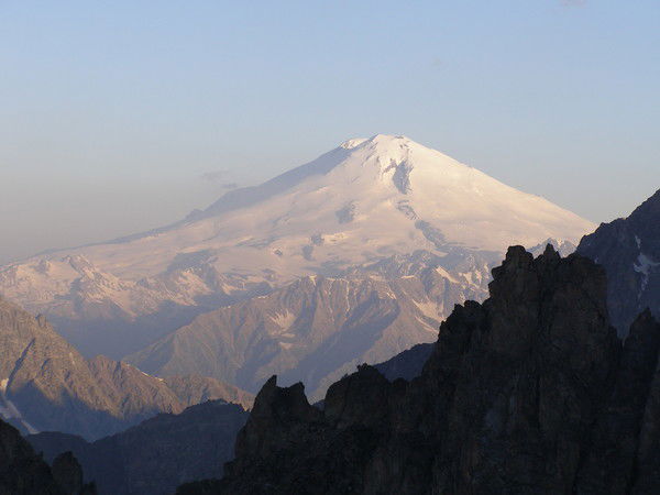 Артём ............