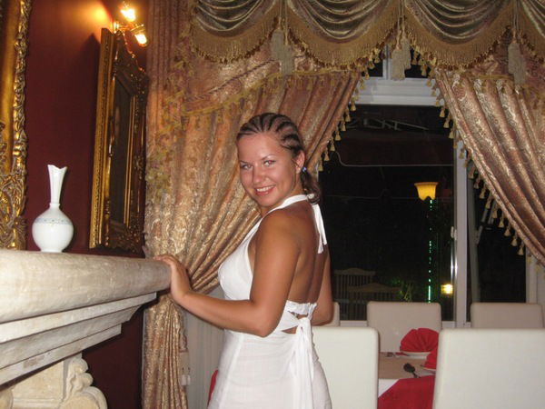 Анна Рахманова