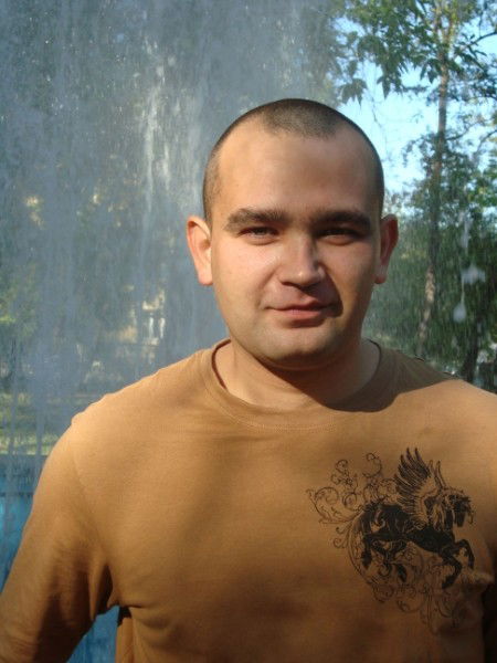 Олег Москалец