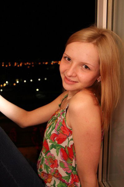 Елена Захарова