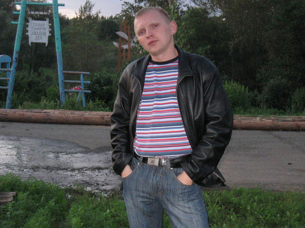 Алексей Юшков